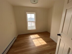 7 Dutchess Ave in Millerton, NY - Building Photo - Building Photo