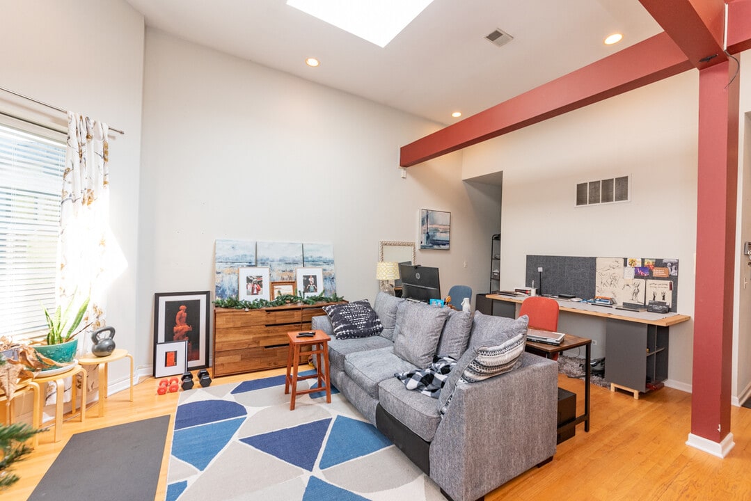 4145 N Sheridan Rd, Unit 3W in Chicago, IL - Foto de edificio