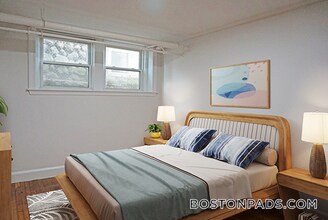 95 Adams St in Waltham, MA - Building Photo - Building Photo