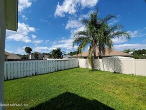 825 Lord Nelson Blvd in Jacksonville, FL - Building Photo - Building Photo