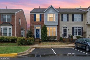 1514 Long Dr Ct in Crofton, MD - Building Photo