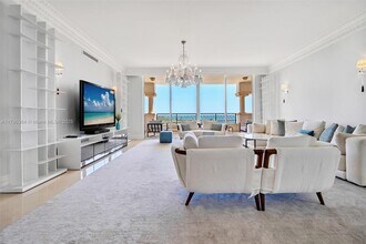 7154 Fisher Island Dr in Miami Beach, FL - Building Photo - Building Photo