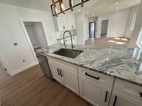 94-96-96 Francis St in Everett, MA - Building Photo - Building Photo