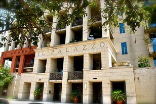 1401 Calumet St in Houston, TX - Building Photo