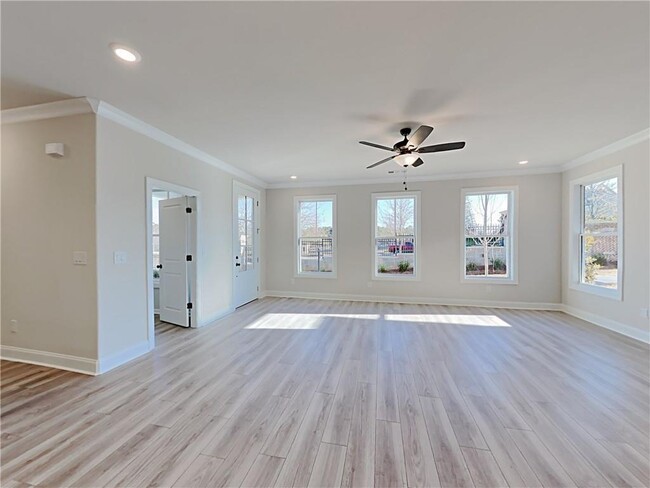 5010 Bellmoore Park Ln in Johns Creek, GA - Building Photo - Building Photo
