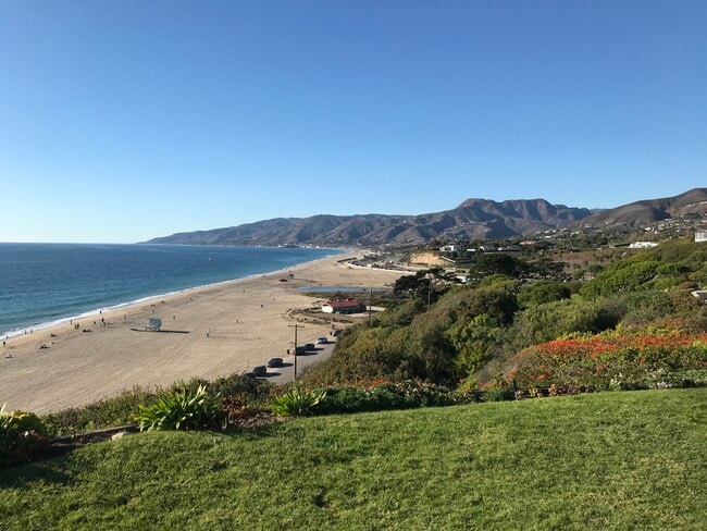 6785 Seawatch Ln, Unit 6785 in Malibu, CA - Building Photo - Building Photo