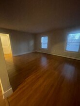 239 Elm St in Bennington, VT - Building Photo - Building Photo