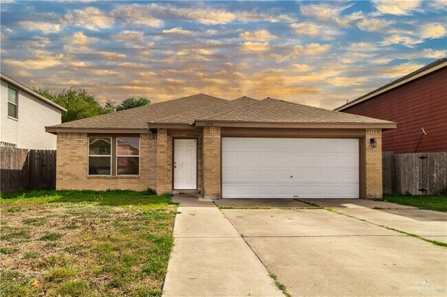 2216 Llano Grande Ln in Edinburg, TX - Building Photo - Building Photo
