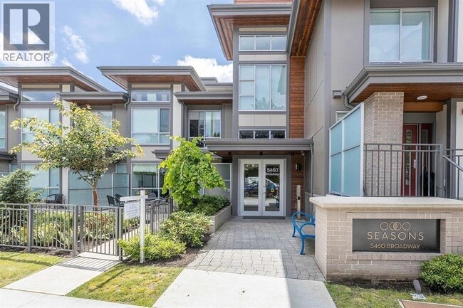 property at 5460-5460 Broadway