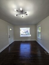 647 S Green St in Wichita, KS - Building Photo - Building Photo