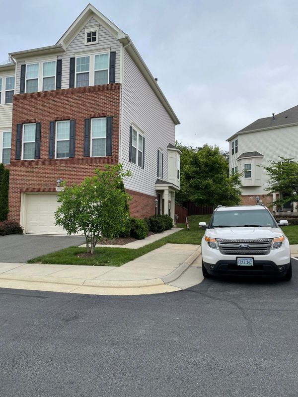 property at 22562 Highcroft Terrace