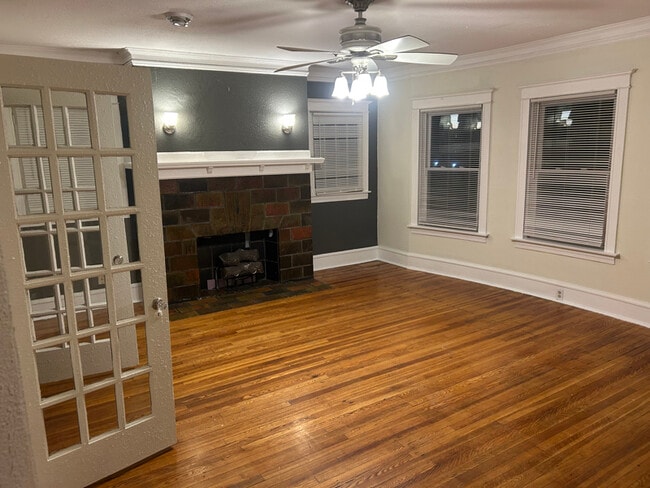 748 N 34th St in Milwaukee, WI - Foto de edificio - Building Photo