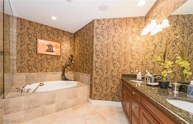 2538 Marquesa Royale Ln