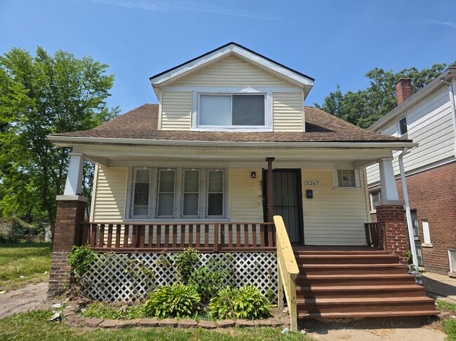 property at 5276 Maryland St