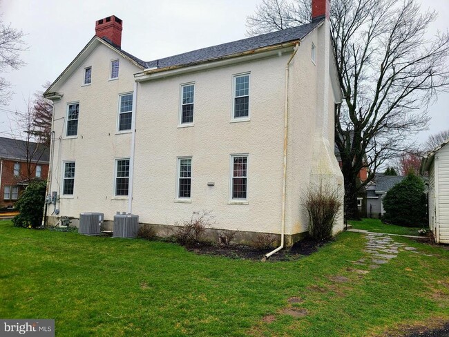 property at 203 E Main St