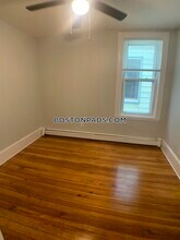114 Falcon St, Unit 2 in Boston, MA - Building Photo - Building Photo