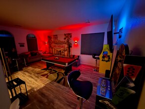 6717 W Correen Hills Ct in Las Vegas, NV - Building Photo - Building Photo