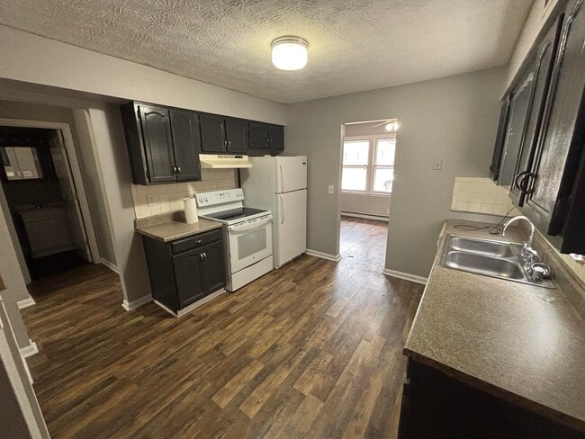 328 Garden Park Dr in Nicholasville, KY - Building Photo - Building Photo