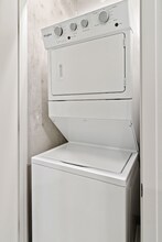 147 N Ada St in Chicago, IL - Foto de edificio - Building Photo