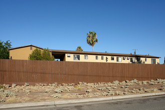 Capital Courtyard in Sacramento, CA - Foto de edificio - Building Photo