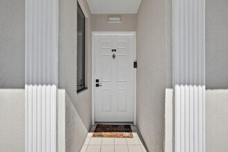 2581 Village Blvd in West Palm Beach, FL - Building Photo - Building Photo