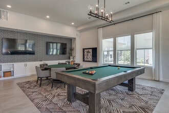 Amberlin Arrowhead 55+ Active Adult in Glendale, AZ - Foto de edificio - Interior Photo