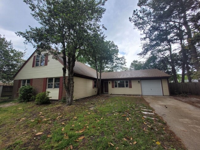 property at 821 Hanover Dr