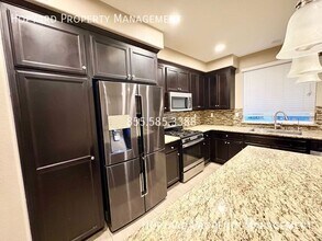 5663 Daylily St in Newark, CA - Building Photo - Building Photo