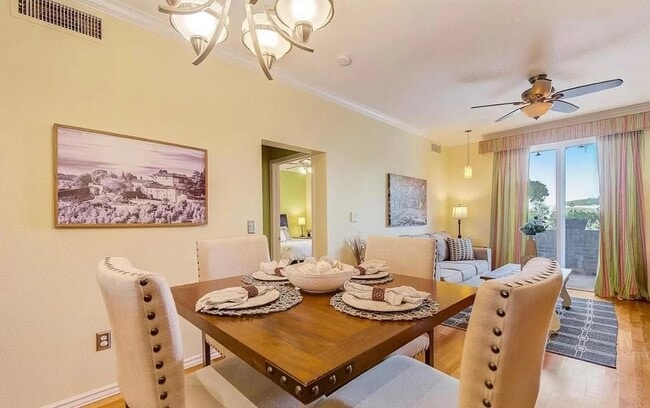 property at 2070 Shamrock Dr