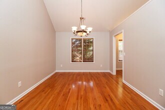 301 Saddlewood Dr in Canton, GA - Building Photo - Building Photo