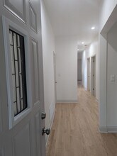 1821 W Greenleaf Ave in Chicago, IL - Building Photo - Building Photo