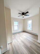 27-29-29 Pine St in Burlington, VT - Building Photo - Building Photo