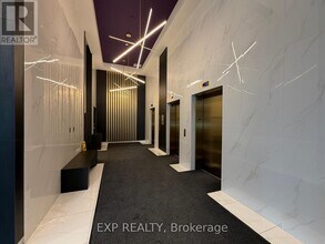 180 George St in Ottawa, ON - Building Photo - Building Photo