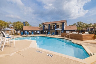 Prescott Park Apartment Homes in Fort Worth, TX - Building Photo - Building Photo