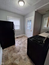 319 W 40th St in Indianapolis, IN - Building Photo - Building Photo