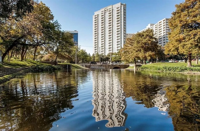 property at 3225 Turtle Creek Blvd