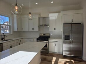 84 Dudley St in Medford, MA - Building Photo - Building Photo