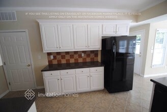 1565 Woodpoint Way in Lawrenceville, GA - Foto de edificio - Building Photo