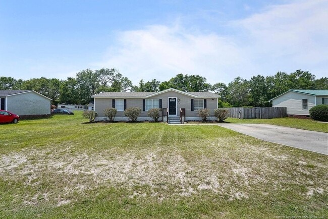 property at 226 Twin Creek Dr
