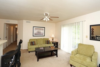 Meadows at Elk Creek in Elkton, MD - Foto de edificio - Interior Photo