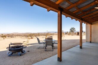 399 Inca Trail in Yucca Valley, CA - Building Photo - Building Photo