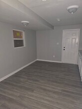 1305 St Stephens Dr in Sauget, IL - Building Photo - Building Photo