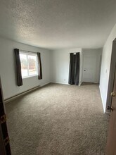 Crown Point Apartments in Tama, IA - Building Photo - Interior Photo