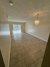 11307 SW 200th St in Miami, FL - Building Photo - Building Photo