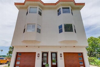 1575 Pinellas Bayway S in St. Petersburg, FL - Building Photo - Building Photo