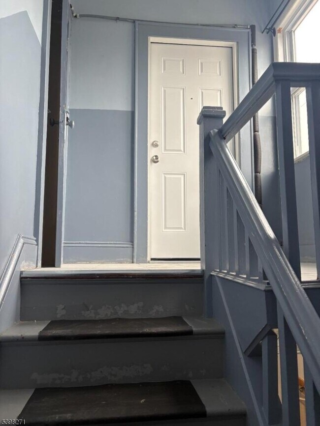 503 Erico Ave in Elizabeth, NJ - Building Photo - Building Photo