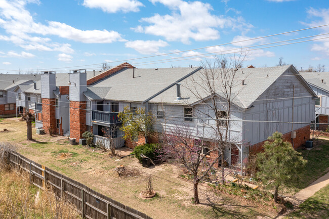 2612 N Ann Arbor Ave in Oklahoma City, OK - Building Photo - Building Photo