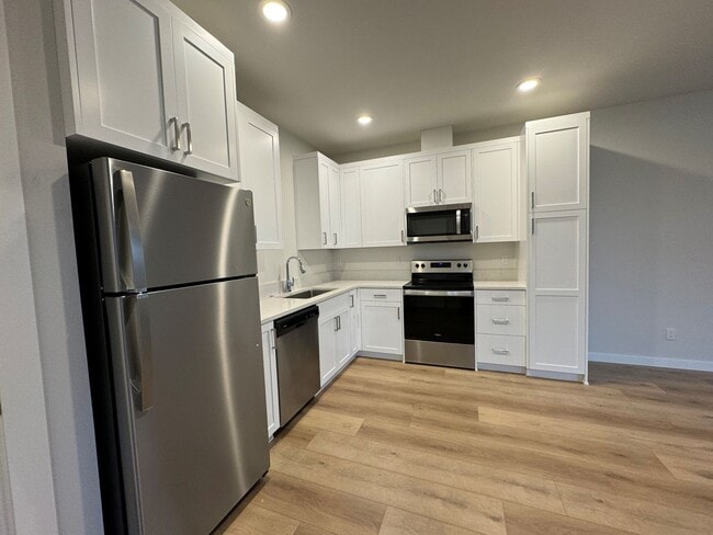 1551 NE Perspective Dr in Prineville, OR - Building Photo - Building Photo