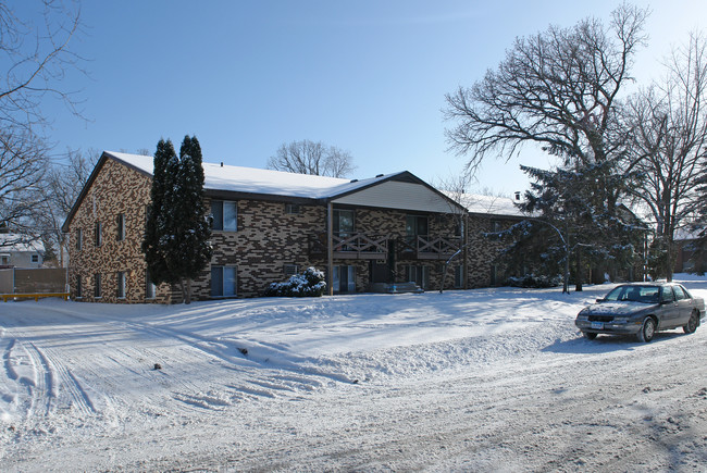 Euclid Apartments in Anoka, MN - Building Photo - Building Photo