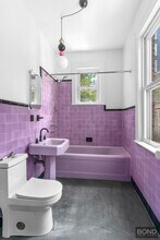 210 Frost St in Brooklyn, NY - Building Photo - Building Photo